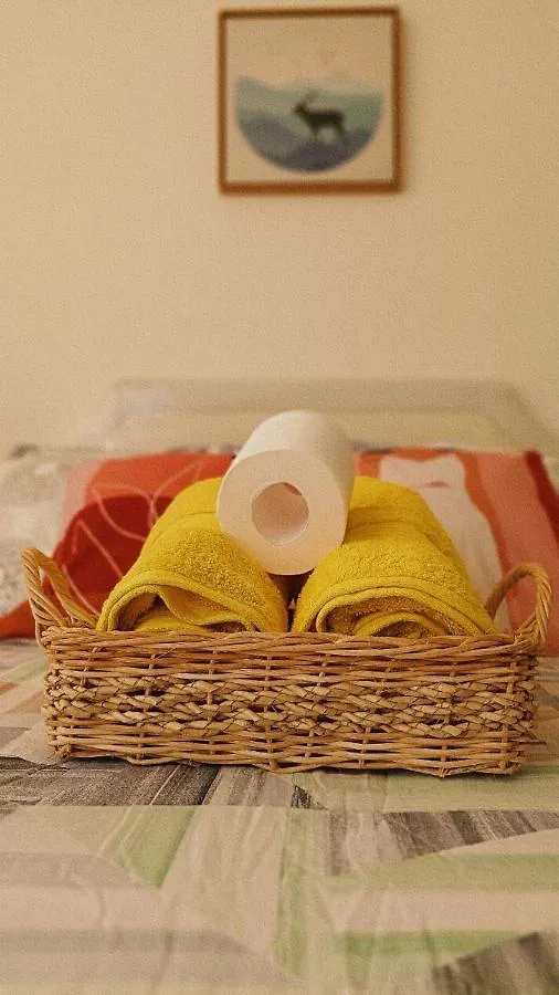 Aparthotel Rollenz Staycation Paranaque City